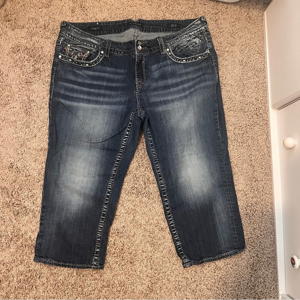 COPY - Capris